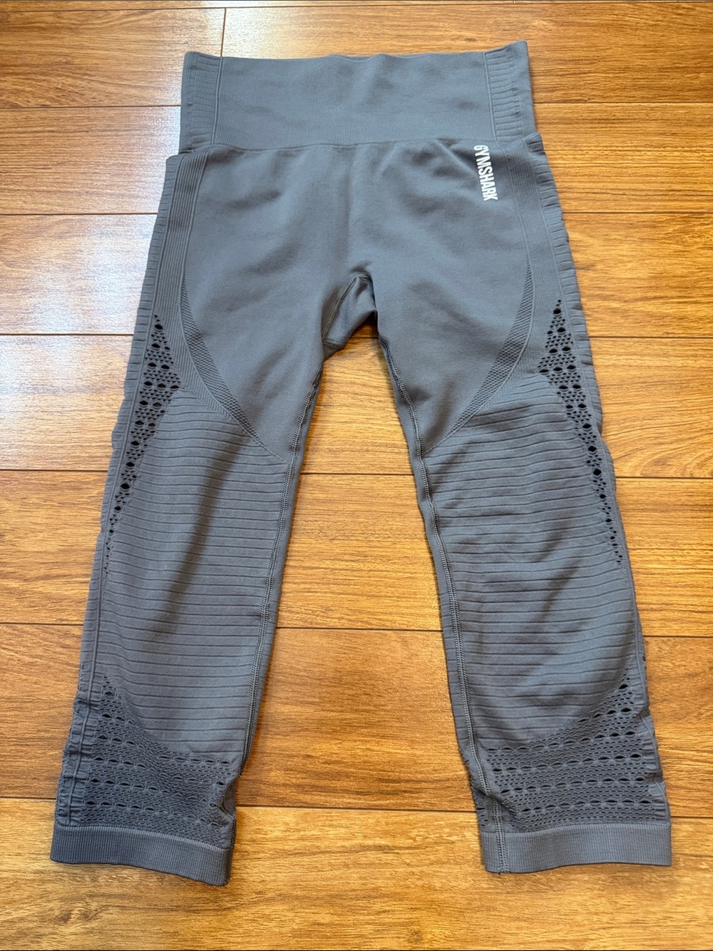 Women’s Gymshark Gray Seamless Leggings Size Medium